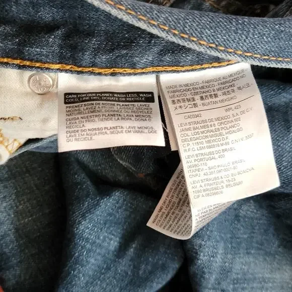 Levi's 527 Jeans - Picture 5 of 5
